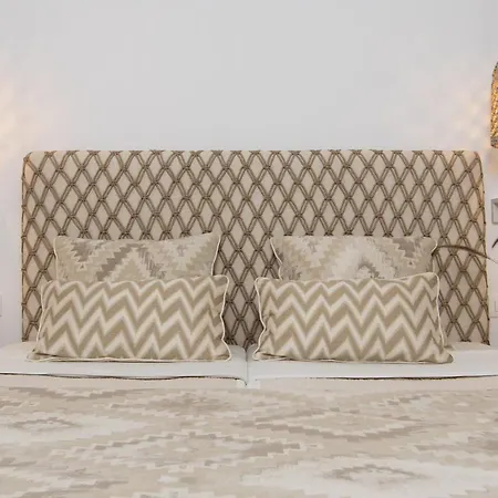 ホテル Flora (adults Only) 2*