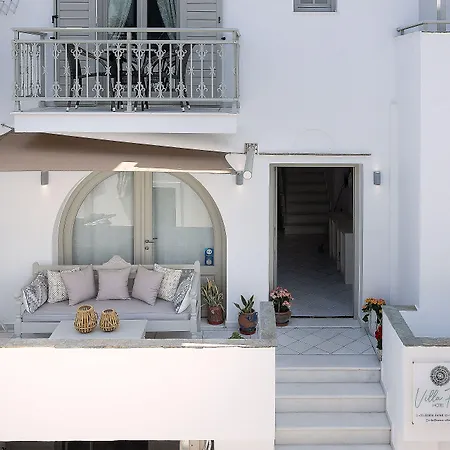 Flora (adults Only) Naxos City