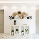 Flora (adults Only) Otel