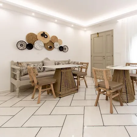 Flora (adults Only) Hotel