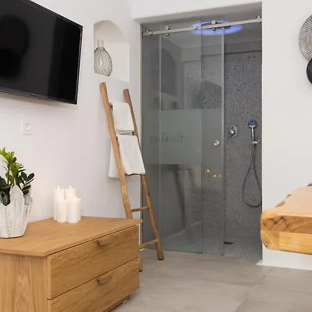 Hotel Flora (adults Only) 2*