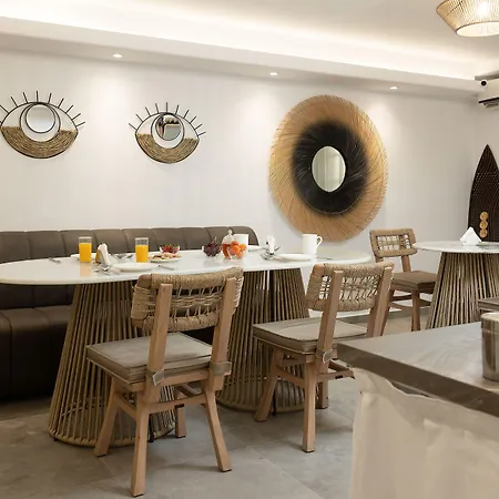 Flora (adults Only) Hotel