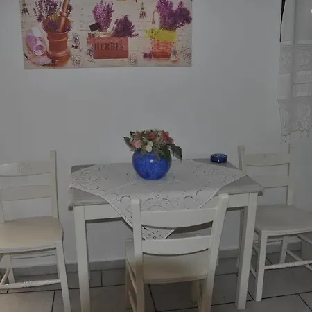Hotel Flora (adults Only) 2*