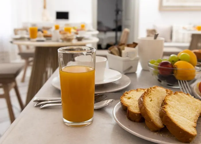 Flora (adults Only) 2* Naxos City