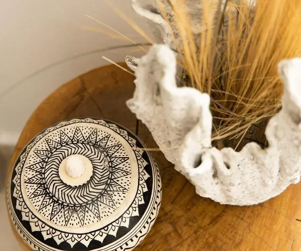 Отель Flora (adults Only) Naxos City