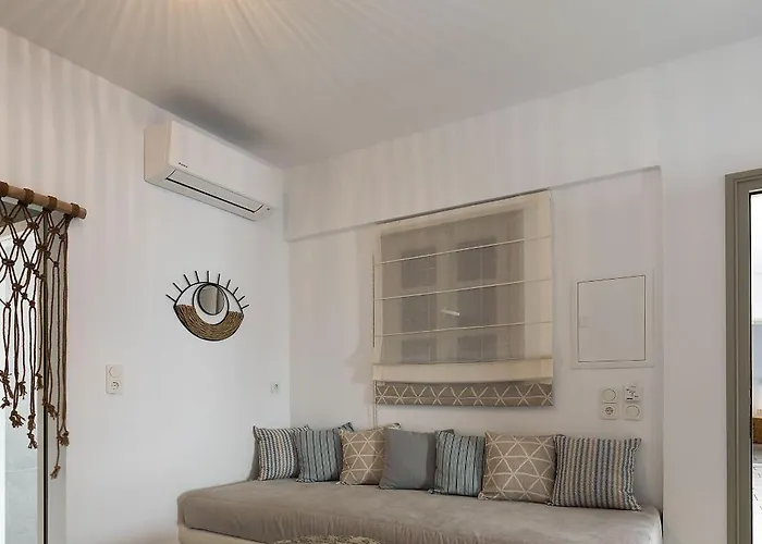 Flora (adults Only) Отель 2*