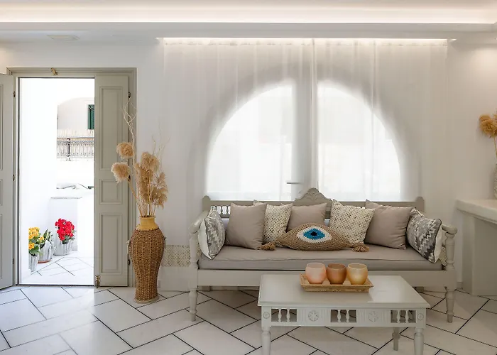 Отель Flora (adults Only) 2*