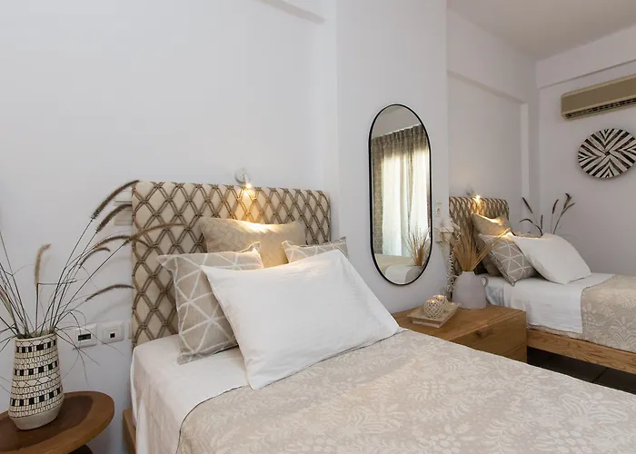 Flora (adults Only) 2* Naxos City