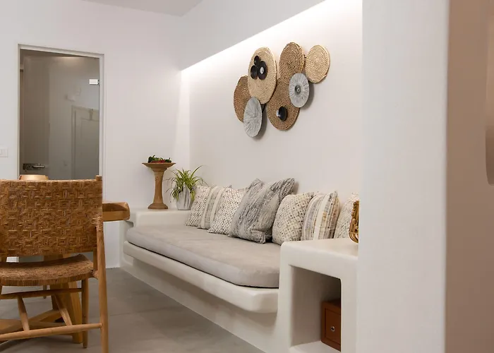 Отель Flora (adults Only) 2*