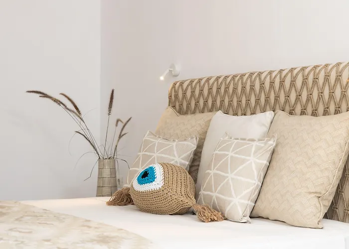 Flora (adults Only) Отель